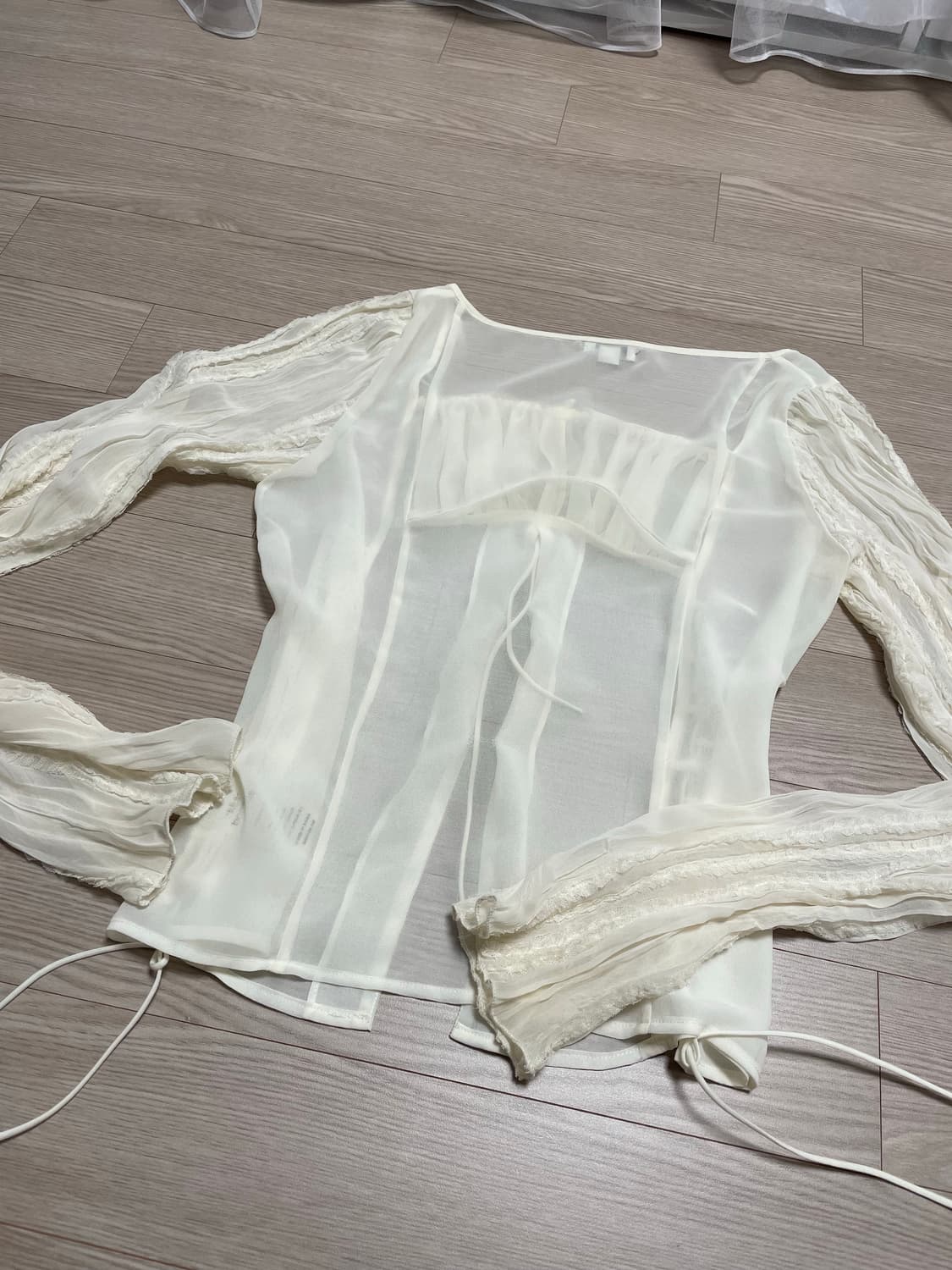 Bonnae Lace up chiffon blous 상품이미지6