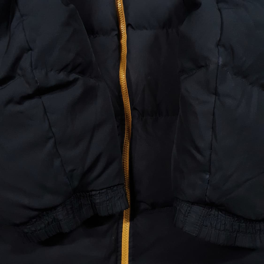 실측 2XL) 아디다스 올드스쿨 트레포일 블랙 올드스쿨 덕다운 패딩 점퍼 상품이미지10