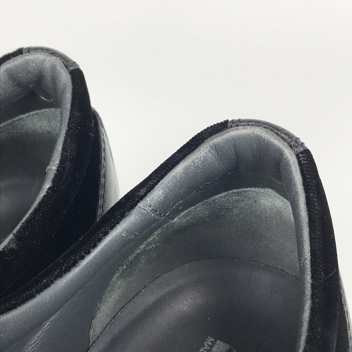 페라가모 벨벳 스니커즈 신발 남성9 (280) 상품이미지9