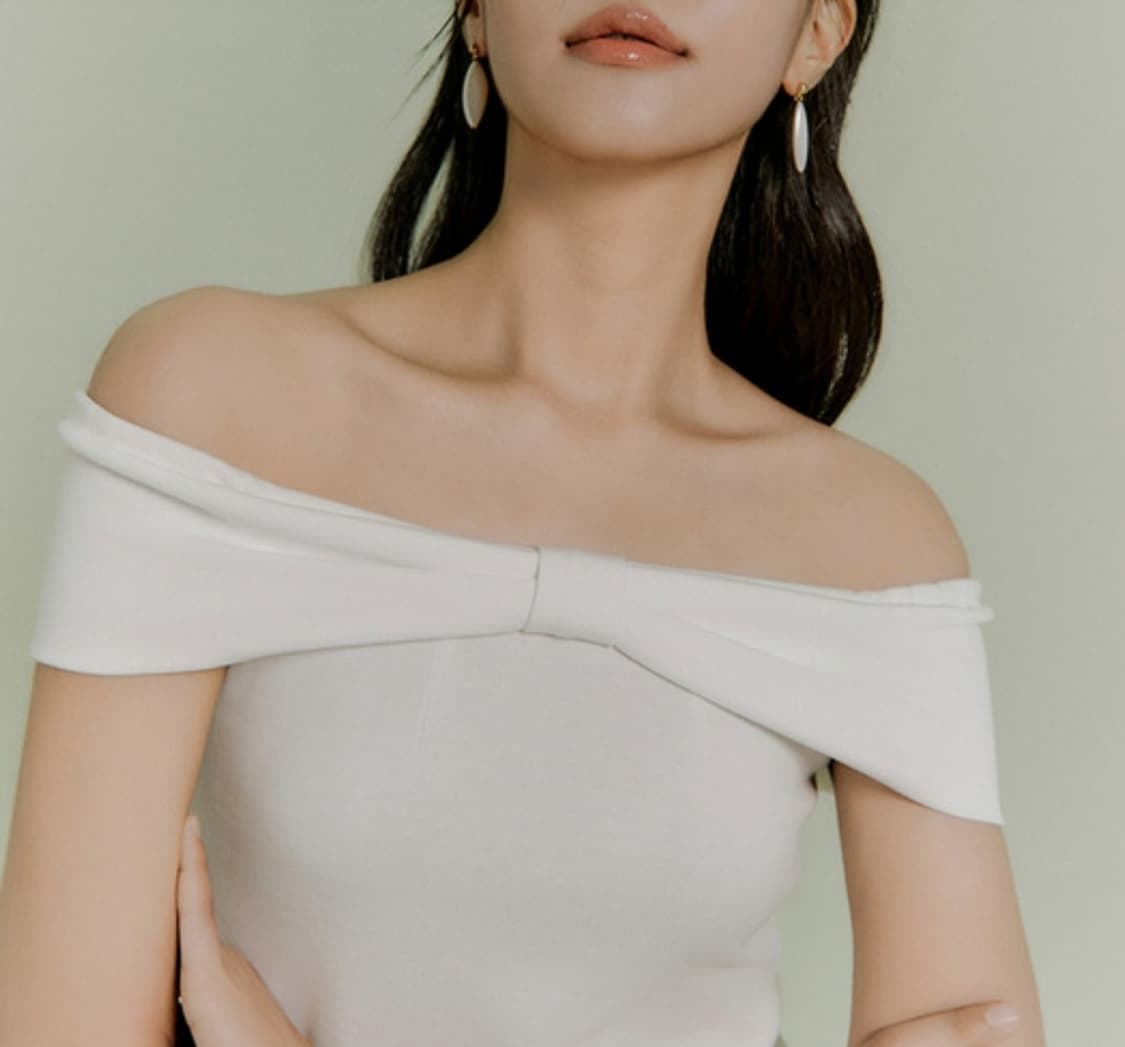 Ribbon off-shoulder top(M) 오프숄더 상품이미지2