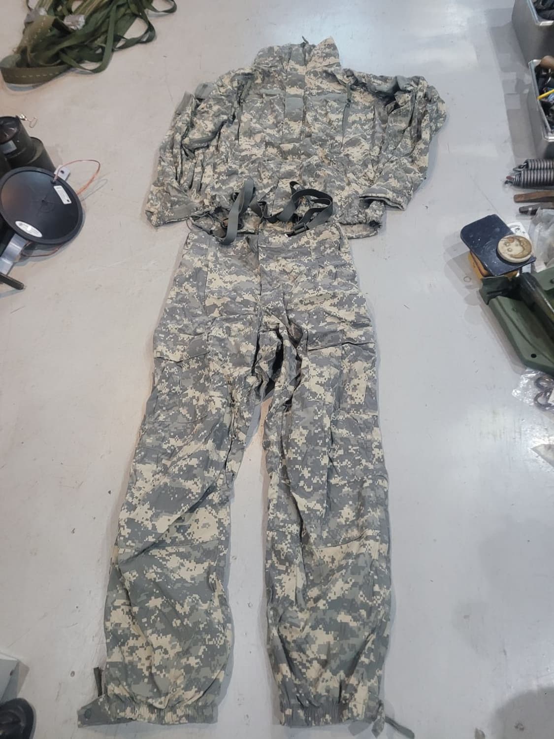 미 소프트쉘 방수 방풍 한벌 상품이미지1