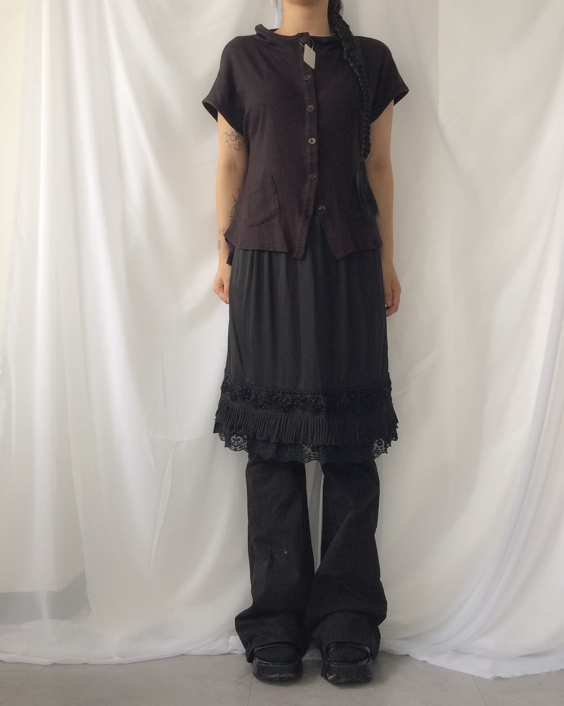 Lace line detail midi skirt 상품이미지3