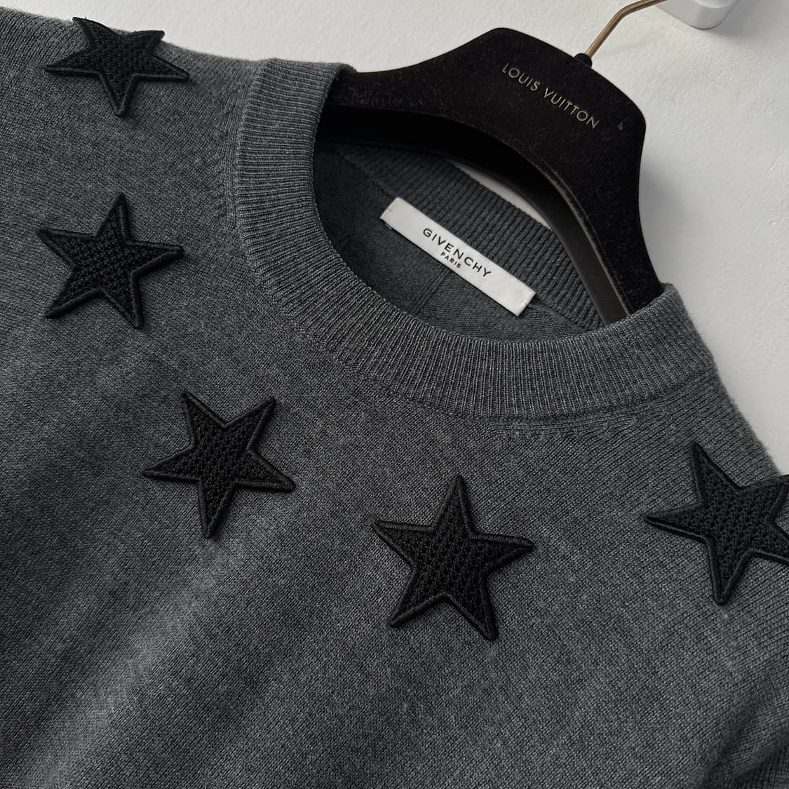 지방시 스타패치 울 니트 상품이미지3