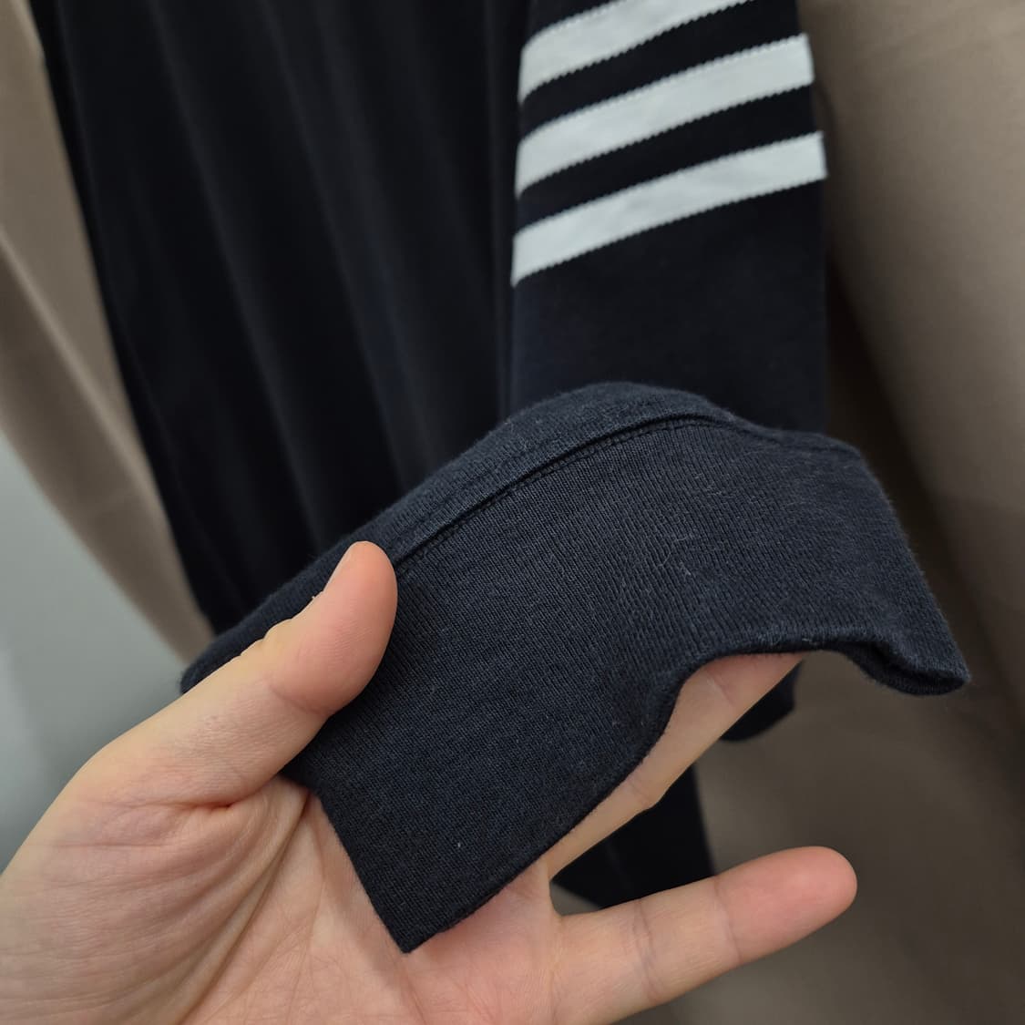 아디다스 오리지널스 뉴클래식 롱슬리브 M 상품이미지5