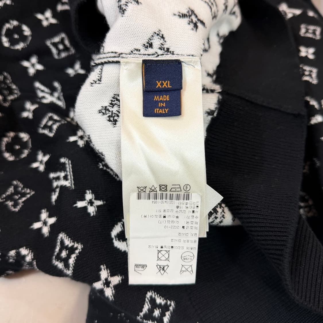 [리오브] 루이비통 그라디언트 모노그램 니트 상품이미지5