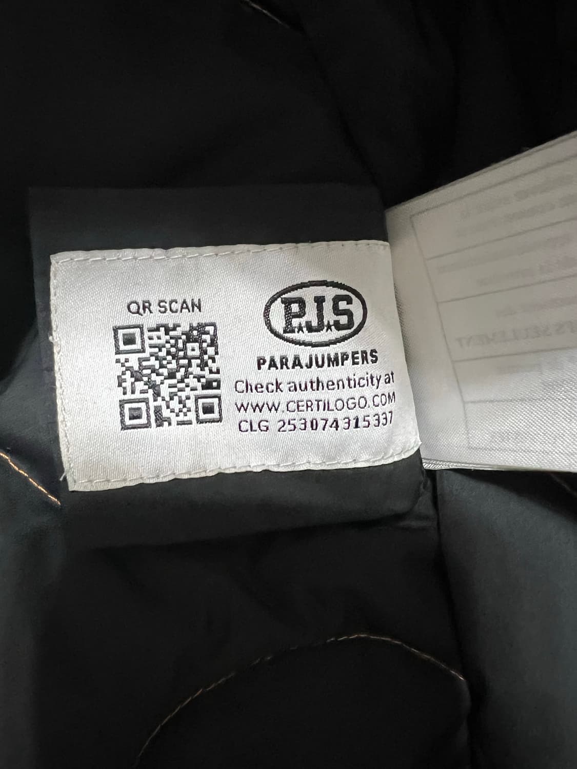 파라점퍼스 고비 마스터피스 S사이즈 저렴하게 판매합니다! 상품이미지4