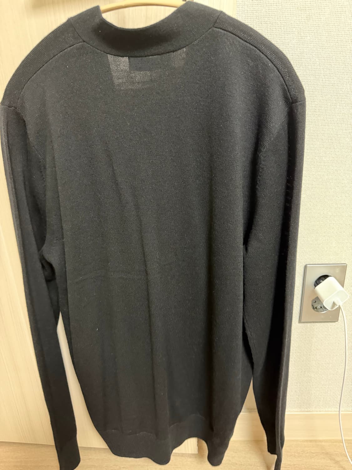 프레드페리 남성  v넥 가디건 블랙 M 새제품 상품이미지2