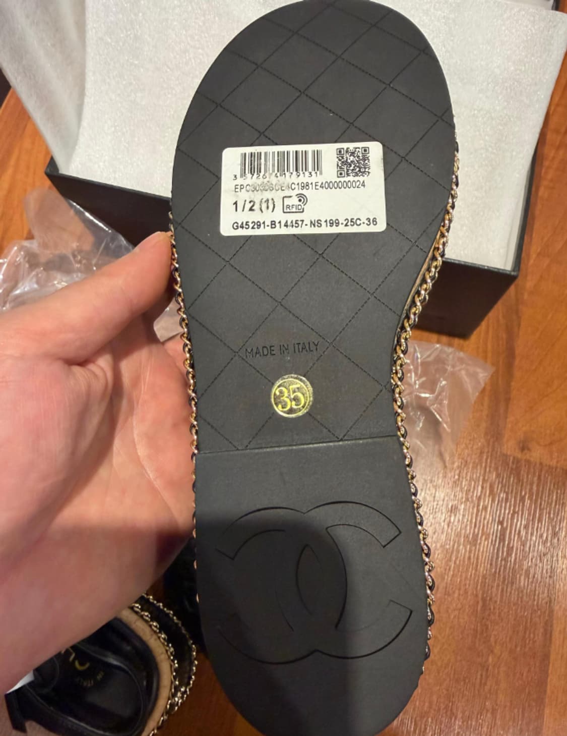 [샤;넬] 새상품 / 샌들 / 약 225 사이즈 / 풀박스 상품이미지5