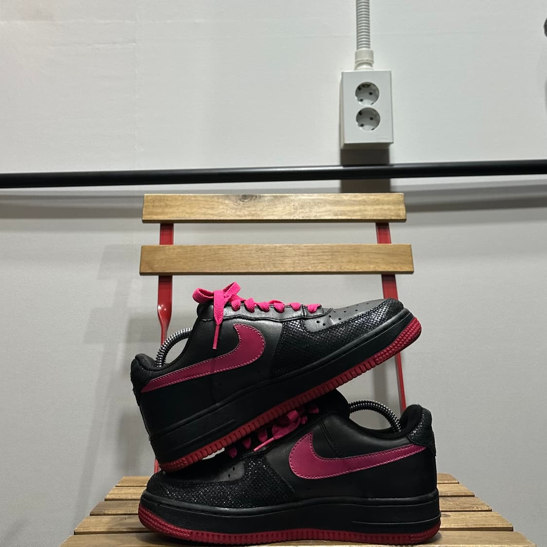 235) 나이키 운동화 여성 여자 신발 에어포스1 블랙/핑크 상품이미지7