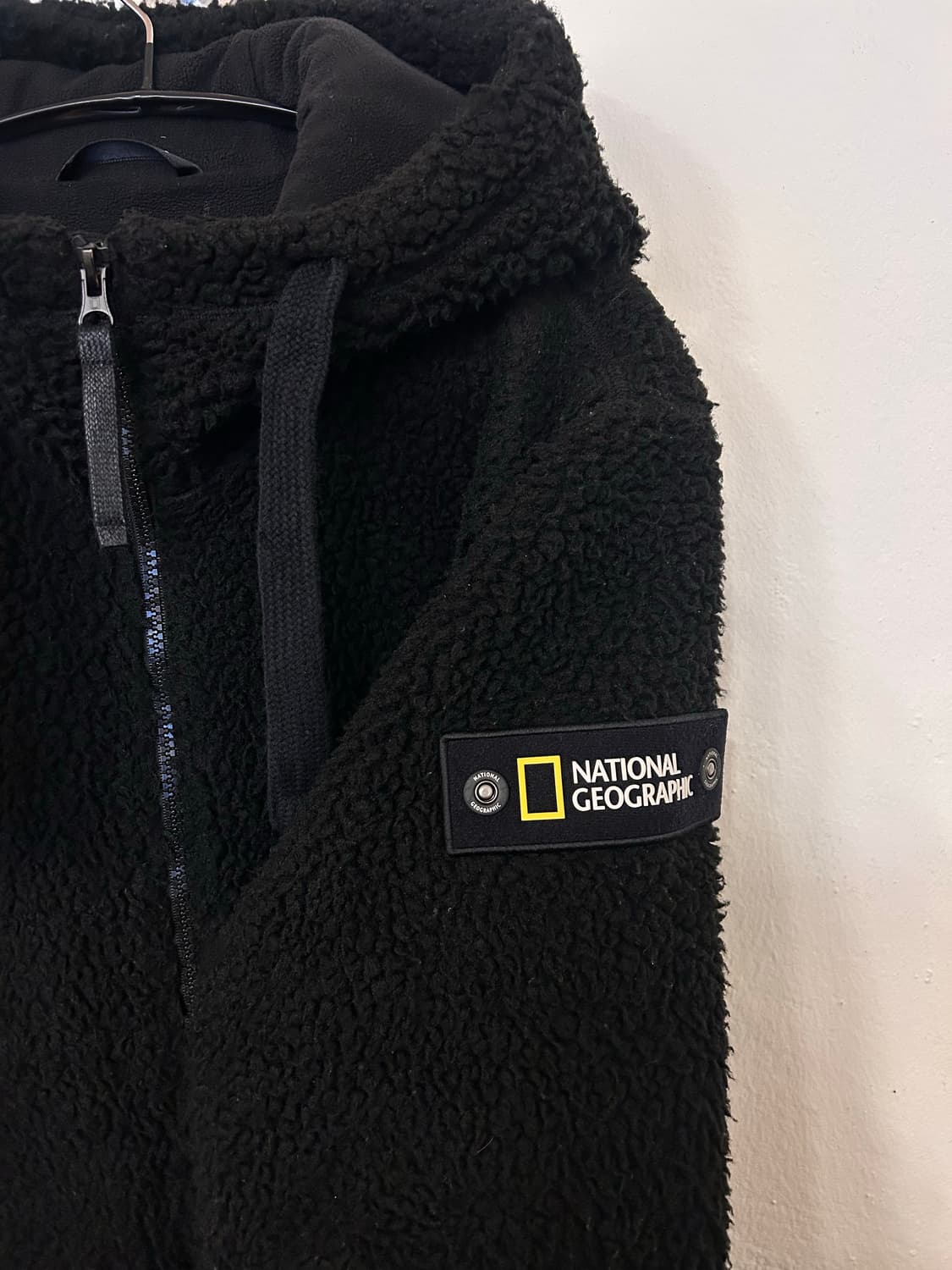 내셔널지오그래픽 뽀글이 후드집업 M 상품이미지2