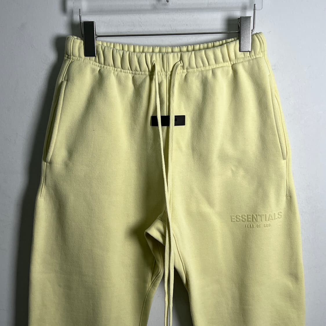 피어오브갓 에센셜 옐로우 스웨트팬츠 XS 상품이미지4