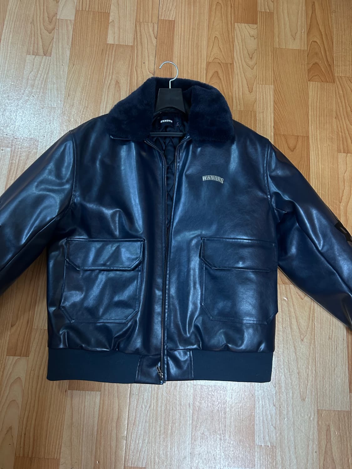 위캔더스 가죽 자켓 팝니다 상품이미지1