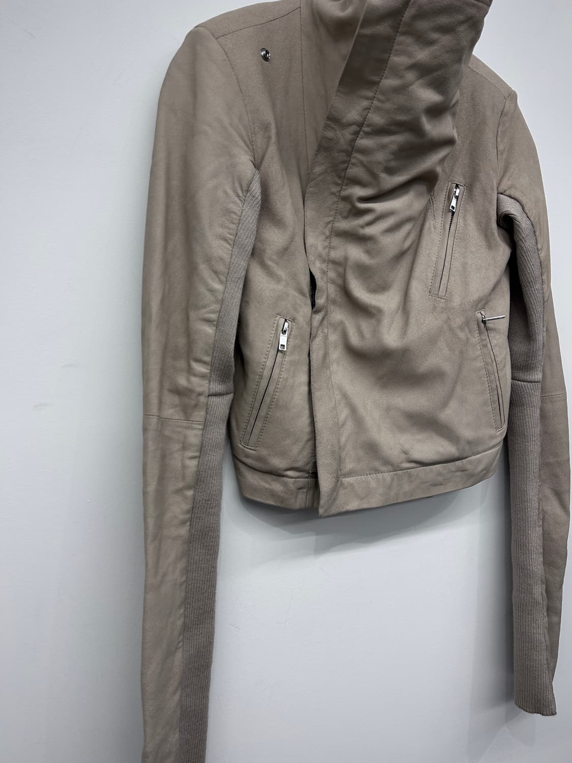 Mercurylux 고트스킨 투웨이 하이넥 자켓 상품이미지4