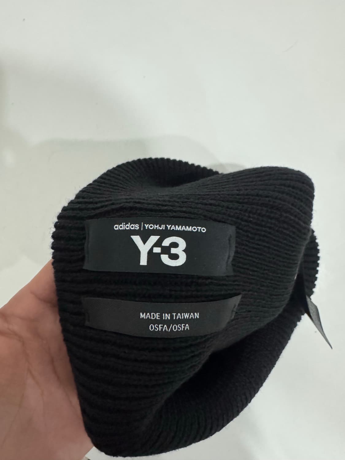 Y-3 그래픽 비니 (극미중고) 상품이미지4