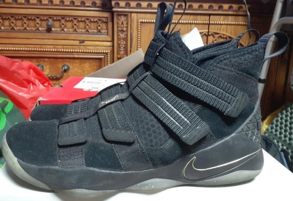 나이키 르브론 솔져 11 농구화 275 상품이미지1