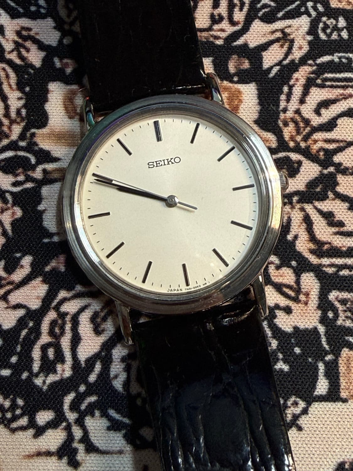 SEIKO 빈티지 쿼츠 시계 상품이미지2