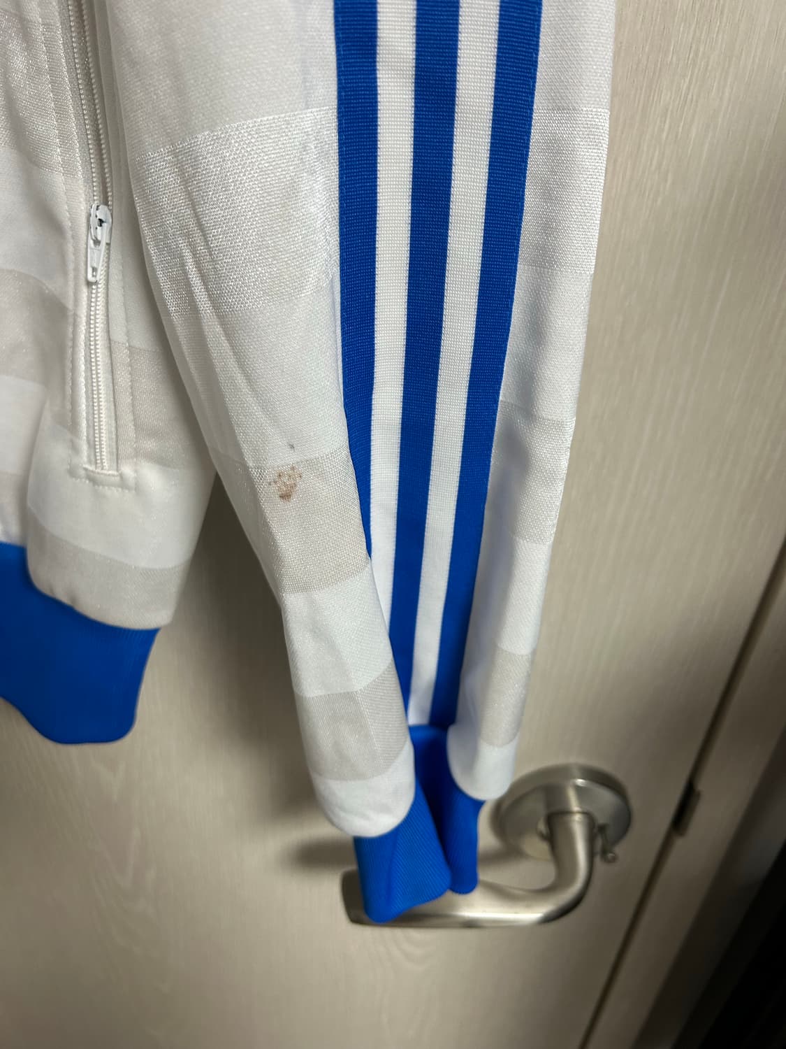 아디다스 흰파 져지 M사이즈 팜 상품이미지2