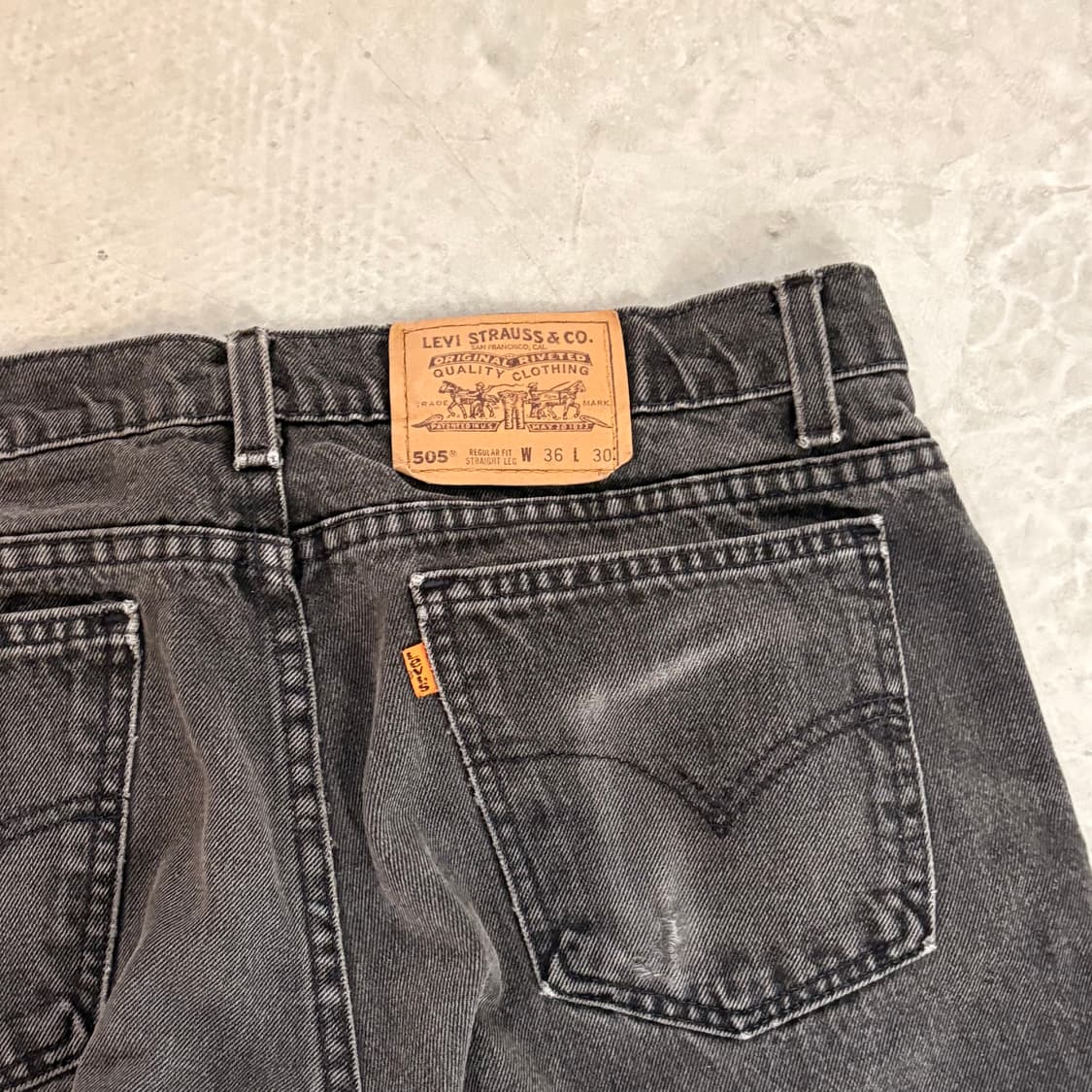 [36/30] 90s USA🇺🇸 리바이스 505 오렌지 탭 블랙 흑청 상품이미지7