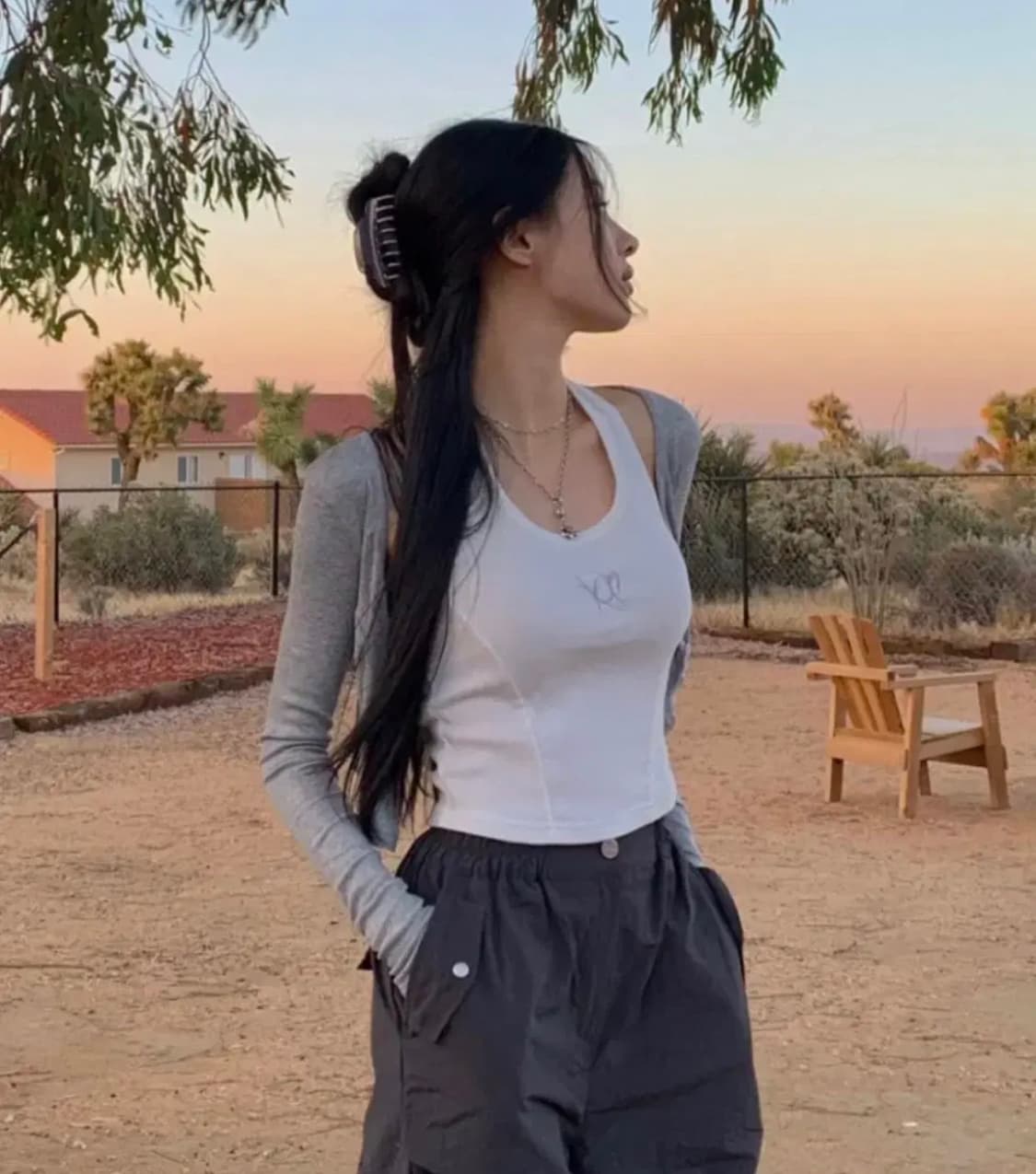 카키포인트 로고 크롭 가디건 2color 일괄 상품이미지2