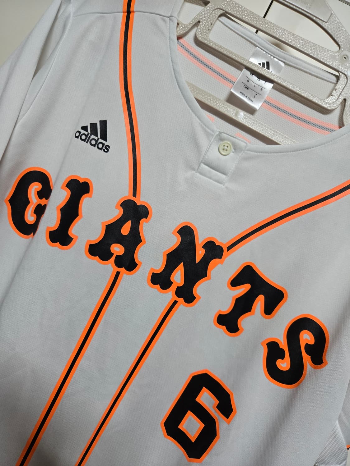 아디다스 NPB 요미우리 자이언츠 유니폼(L사이즈) 상품이미지3