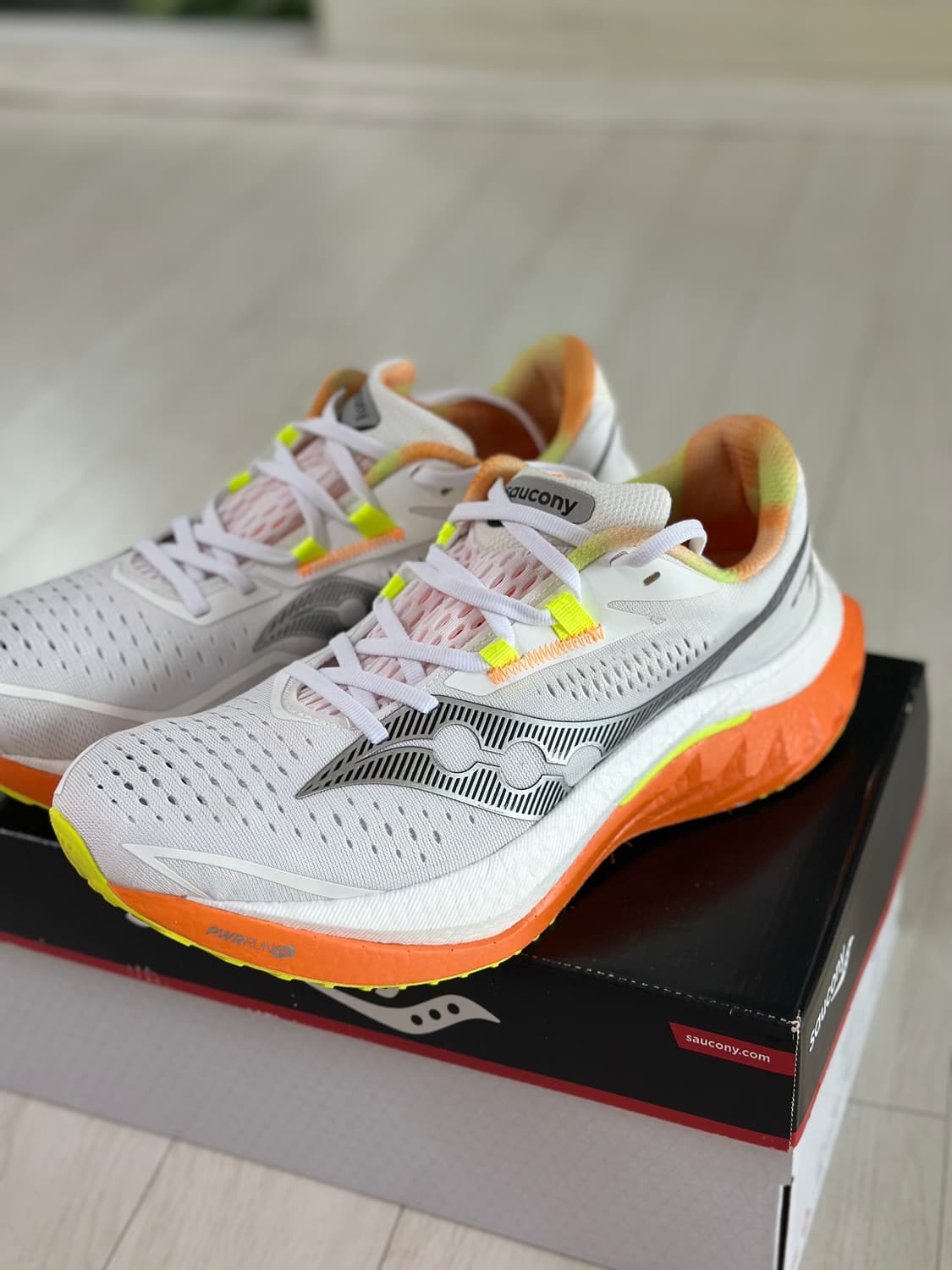 써코니 엔돌핀 스피드4 사이즈265 상품이미지1