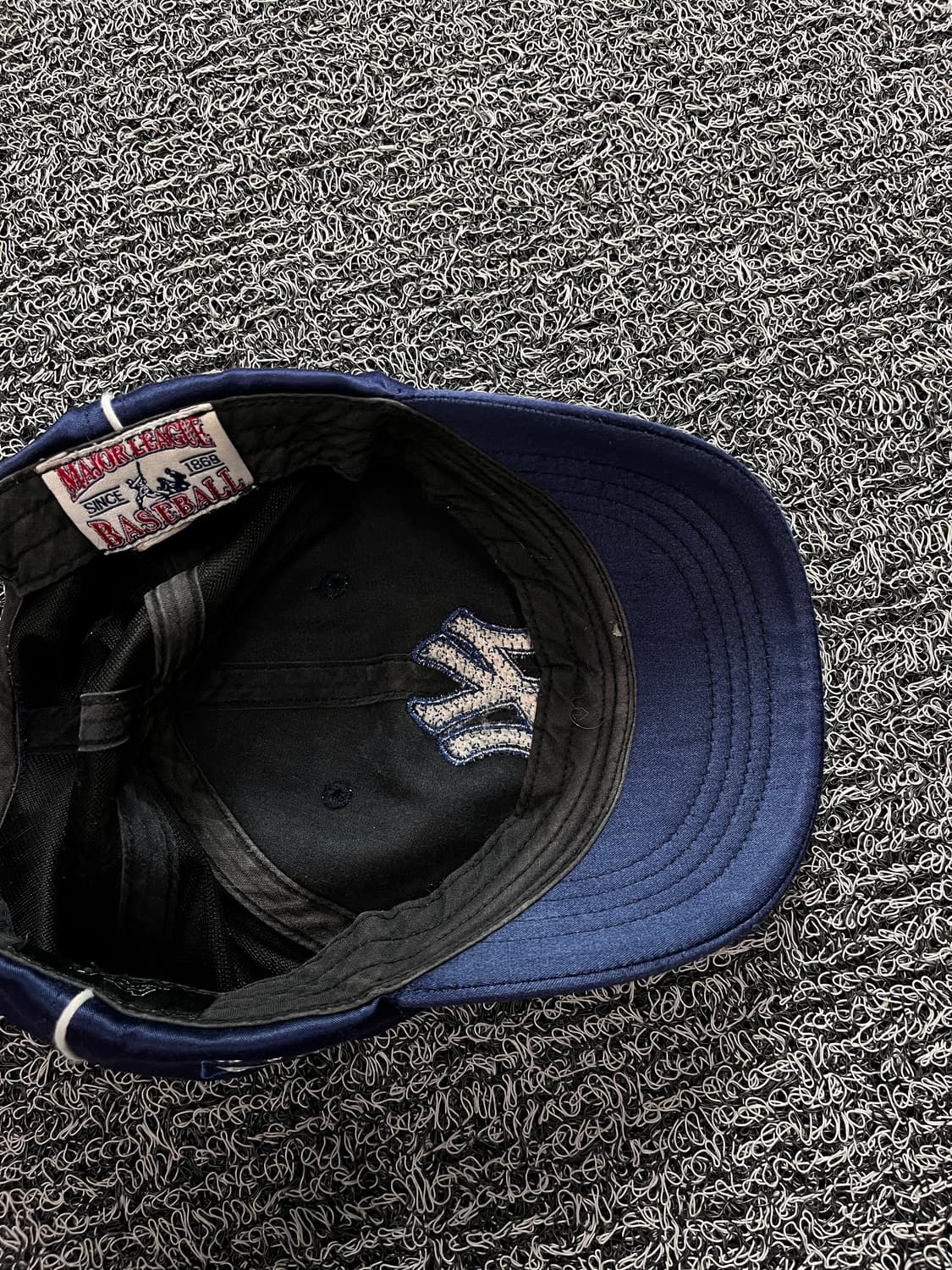 MLB 뉴욕 양키스 빅로고 새틴 볼캡 상품이미지5