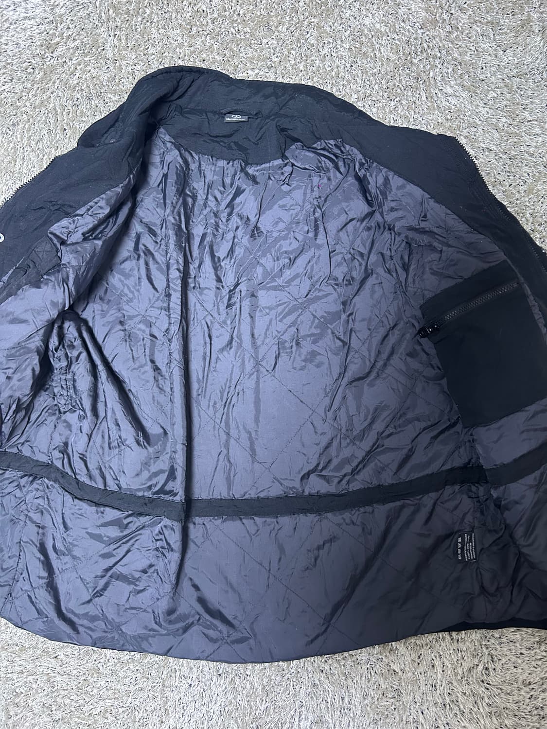 메르세데스 벤츠 누빔 자켓 사이즈 110 상품이미지7