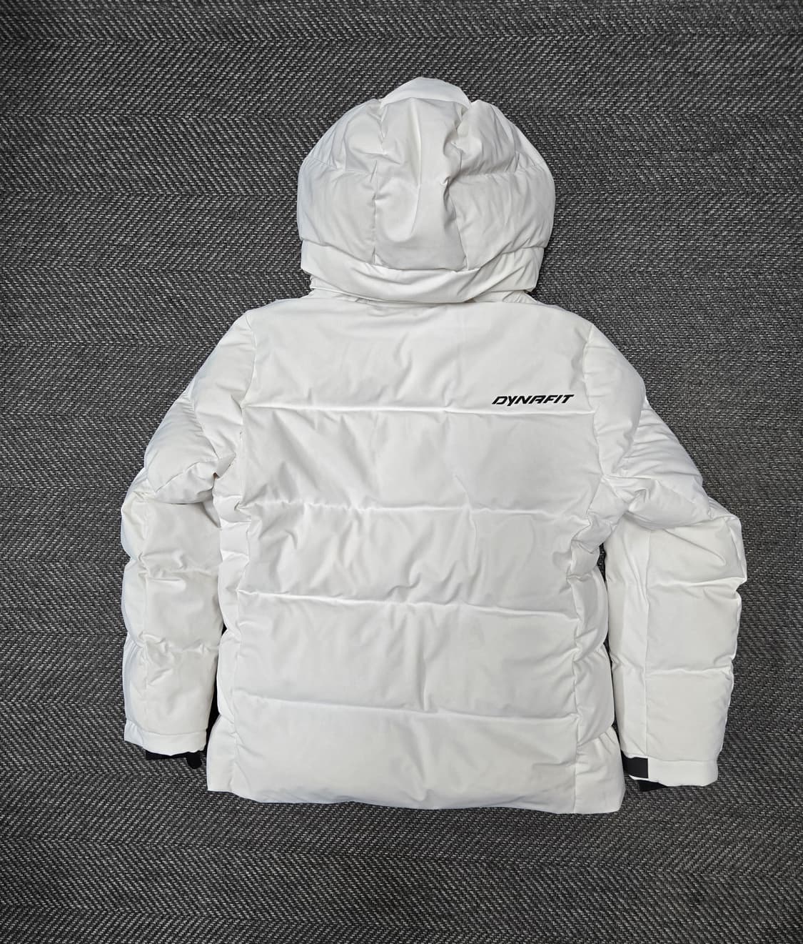 다이나핏 화이트 후드 구스다운패딩 카본비스트 여성 미들 다운 상품이미지2