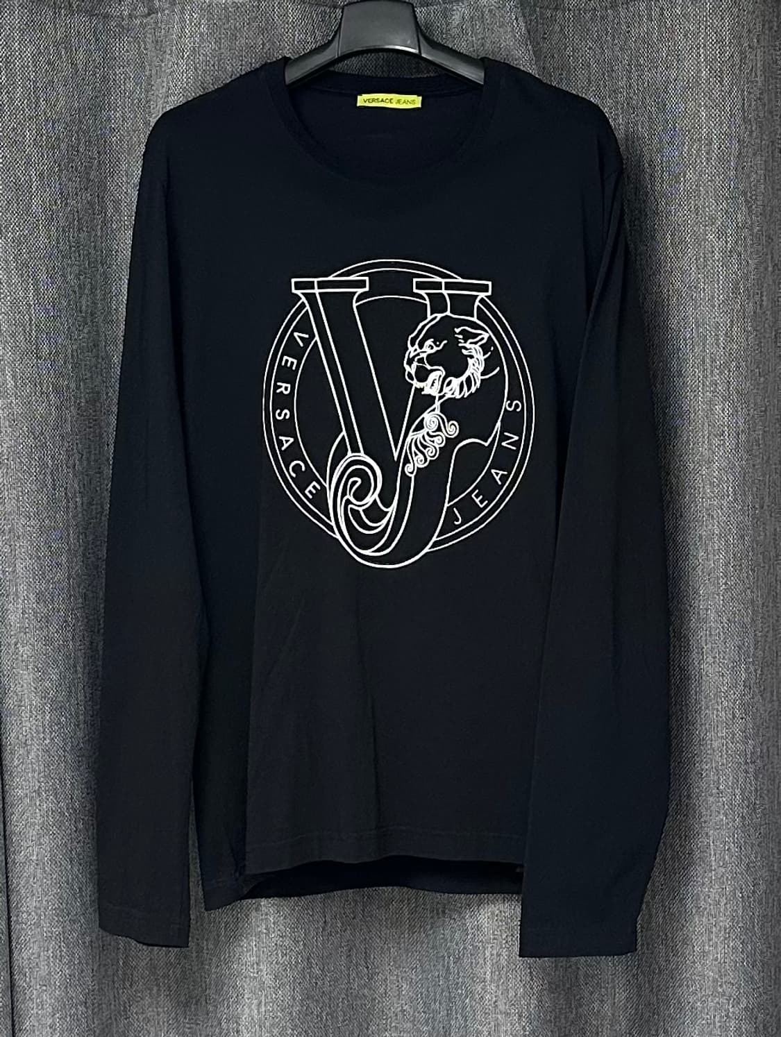 베르사체 롱 슬리브 L사이즈 상품이미지1
