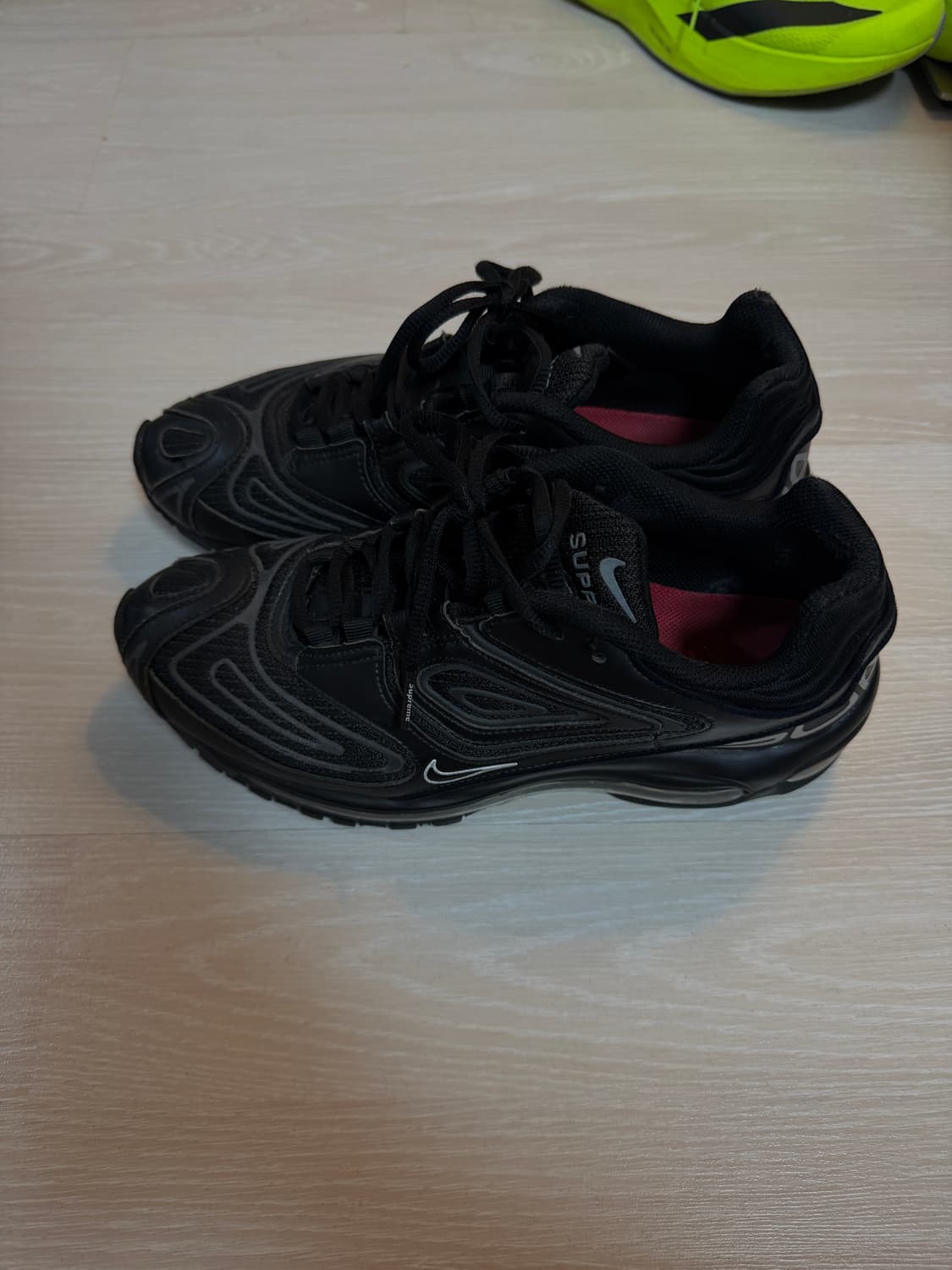 270) 슈프림 에어맥스 98TL 상품이미지2