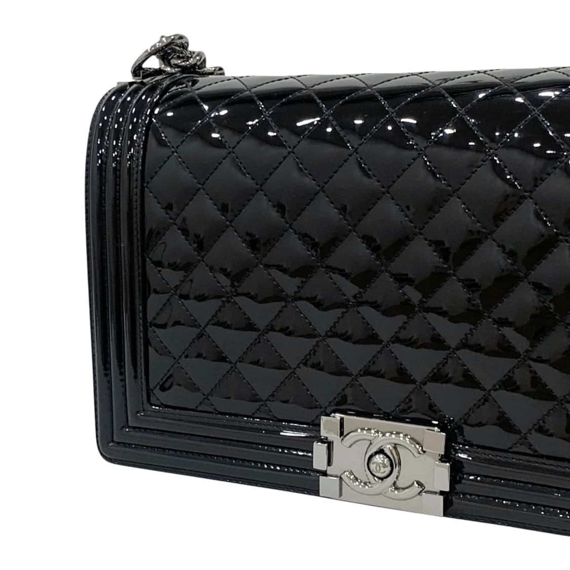 샤넬 보이백 라지 플랩백 CC 은장 페이던트 레더 상품이미지6