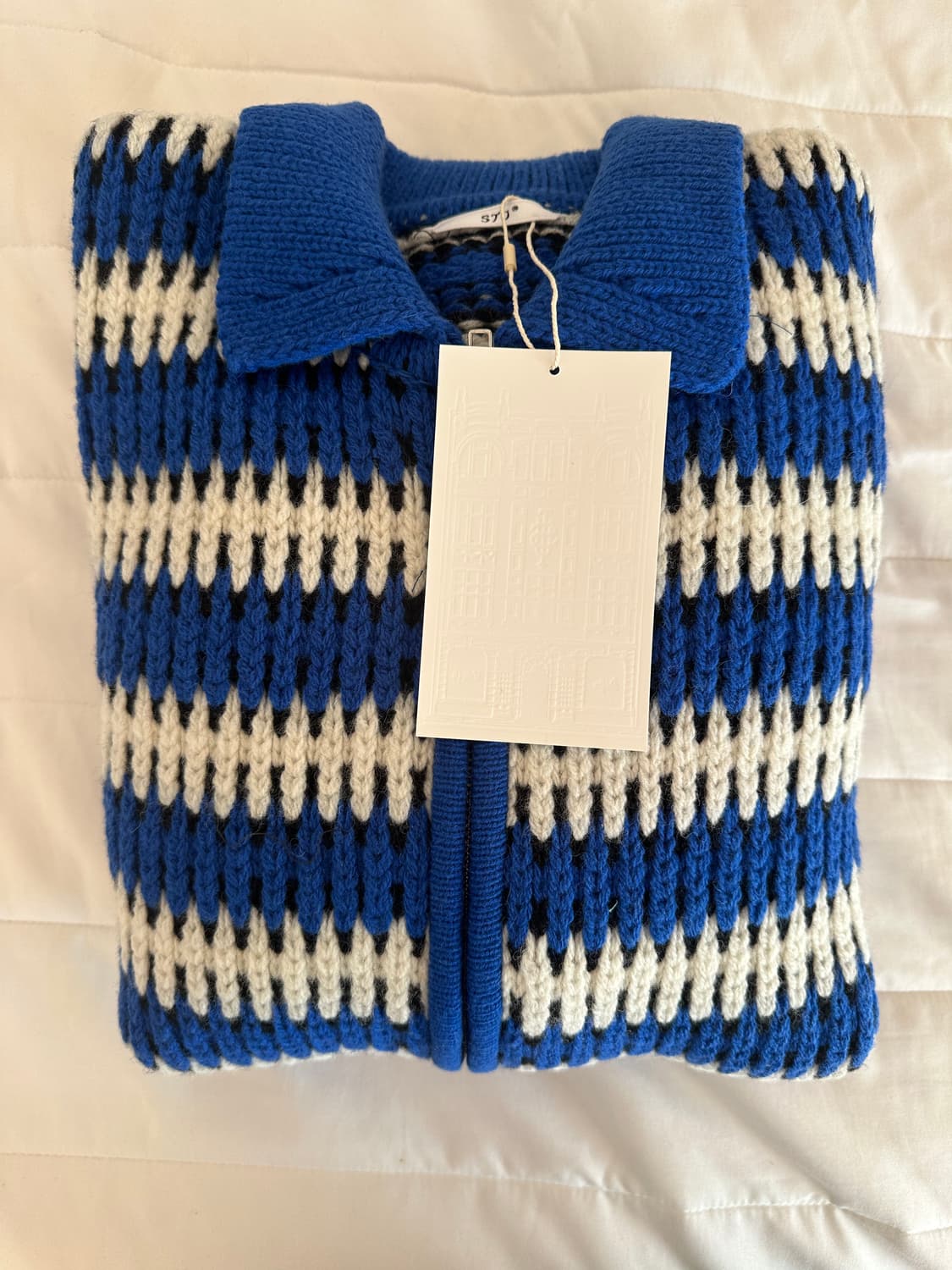 에스티유 스트라이프 카라 집업 스웨터 블루 (새상품) 상품이미지4