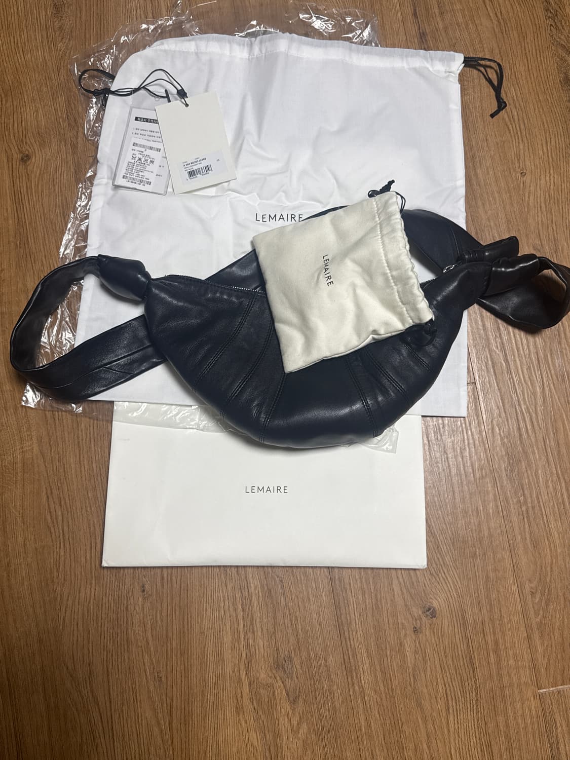 르메르 크루아상 크로스백 스몰 상품이미지1