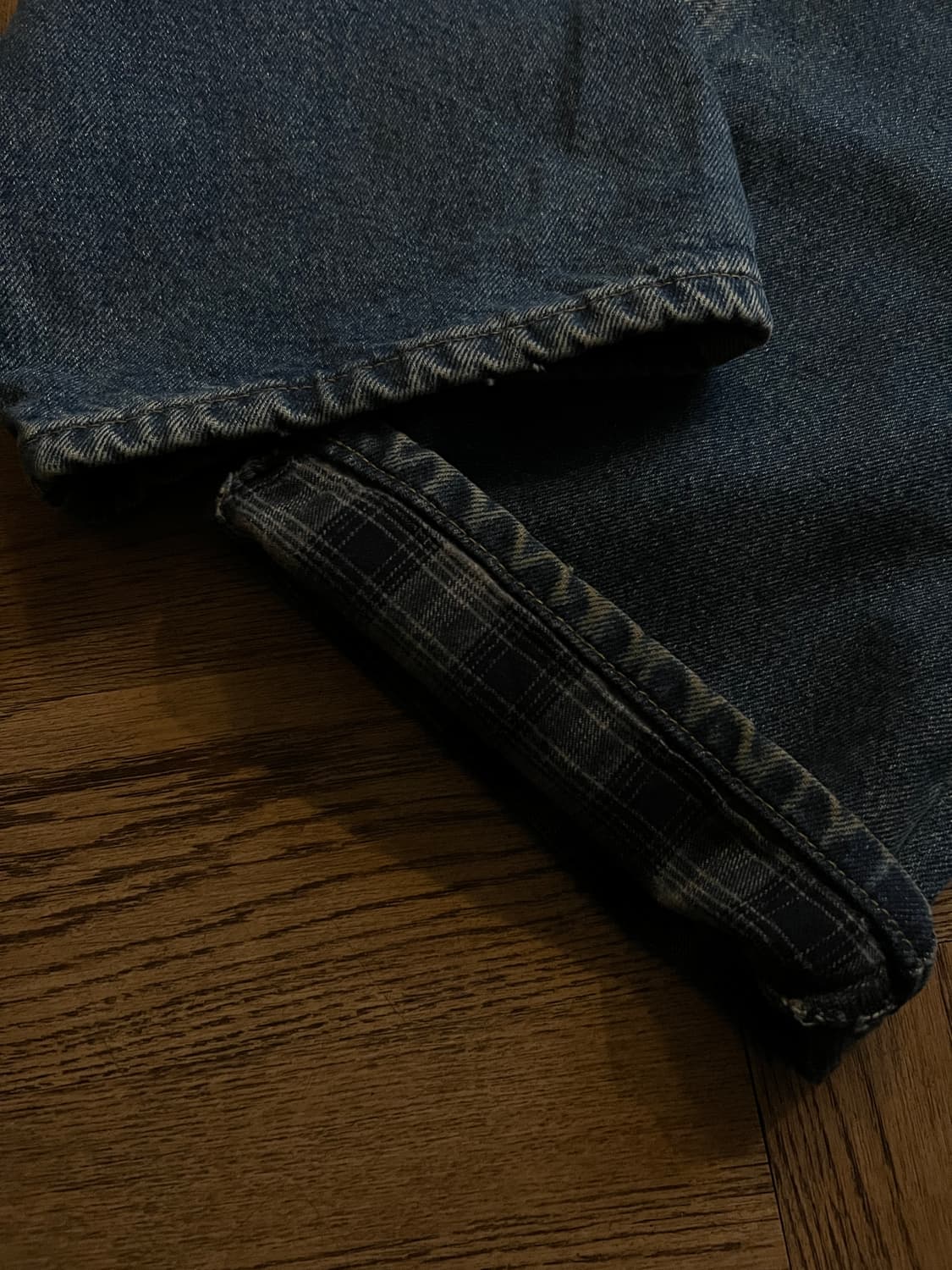 [30]칼하트 USA 체크 라이닝 워크 데님 팬츠 상품이미지5