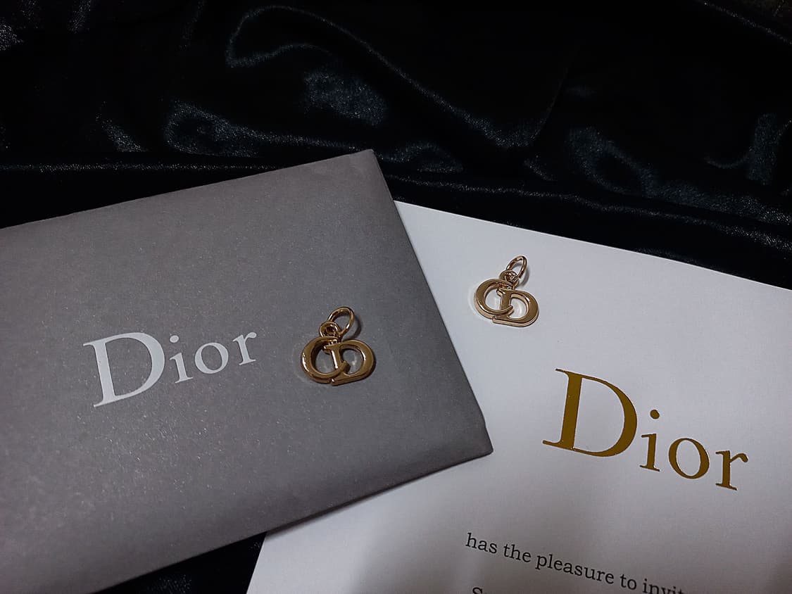 [dior] 디올 빈티지 정품 참단추 업사이클링 목걸이 cd 상품이미지3