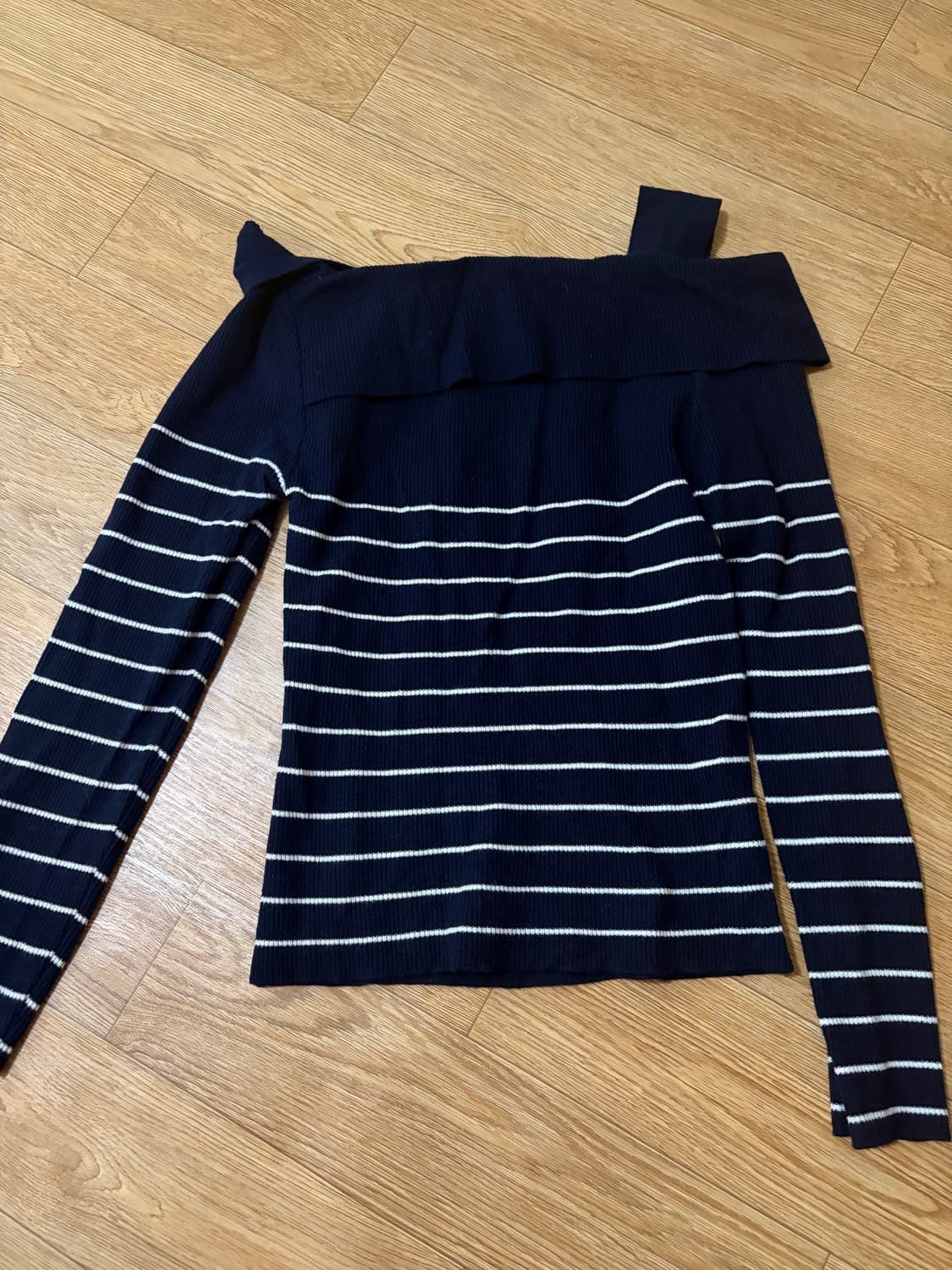 제로스트릿 스트라이프 오프숄더 니트 S 상품이미지1