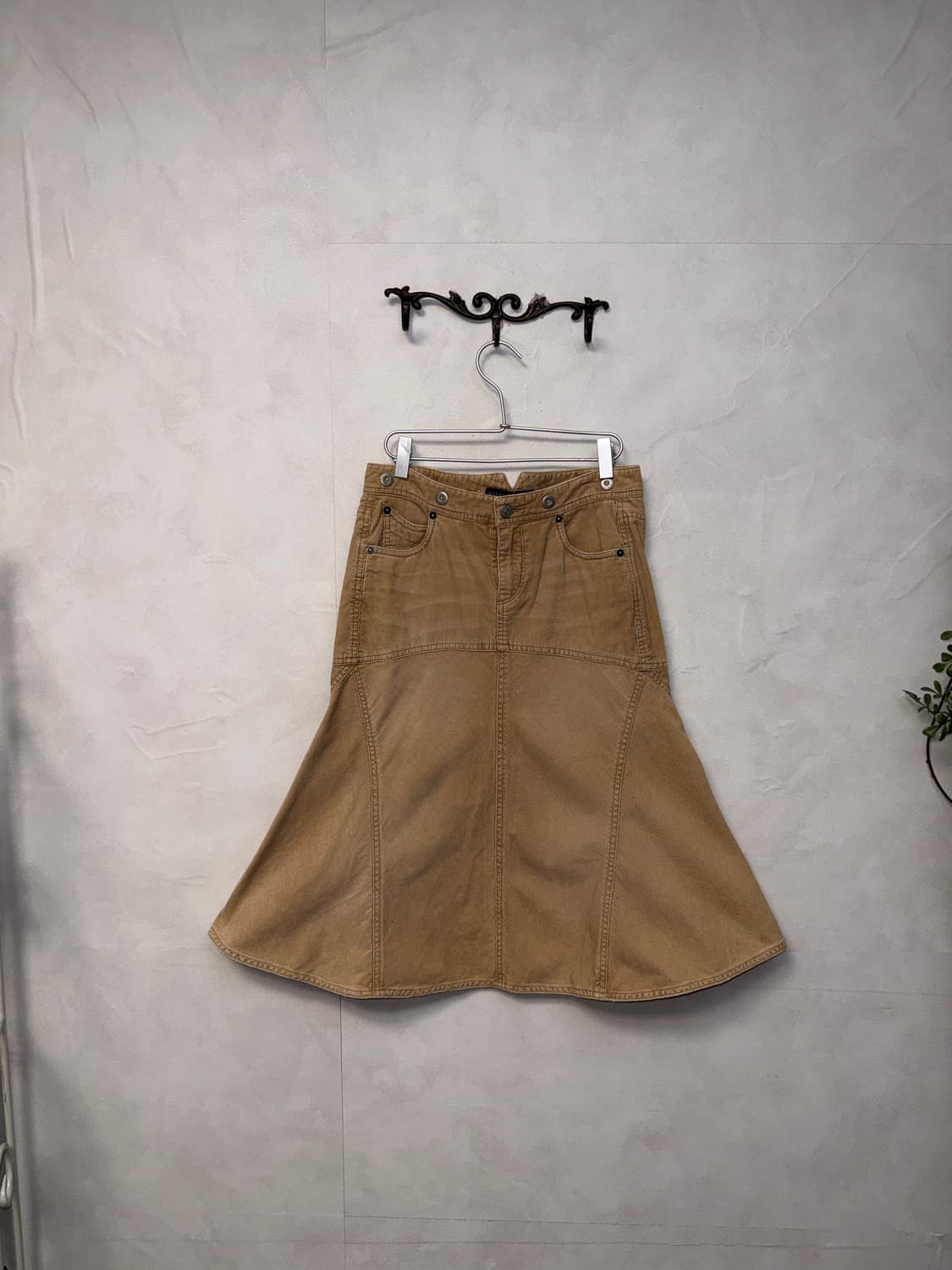 Ralph Lauren beige corduroy midi skirt 상품이미지3