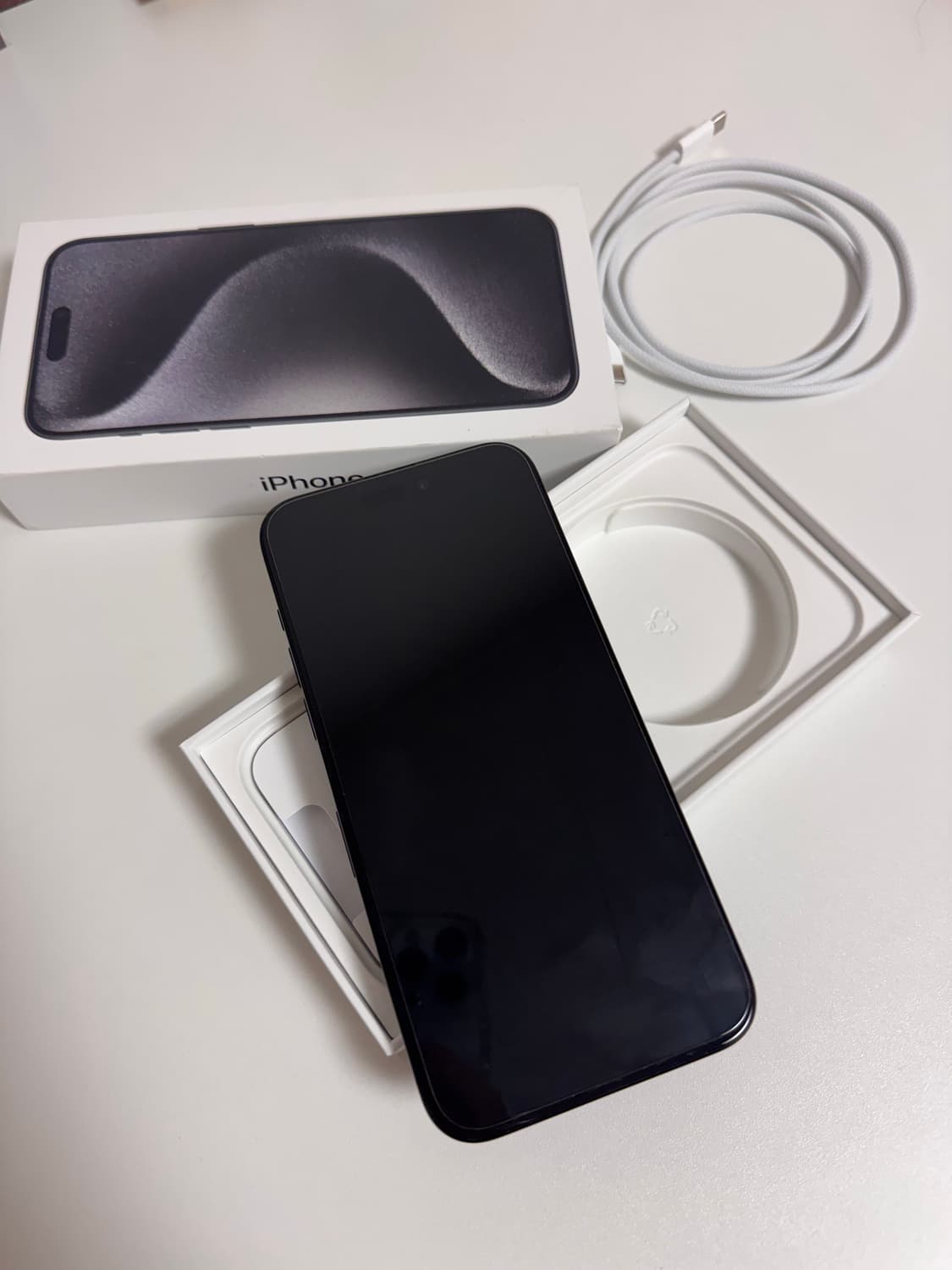 아이폰15프로맥스 512기가(배터리 성능 91) 상품이미지2