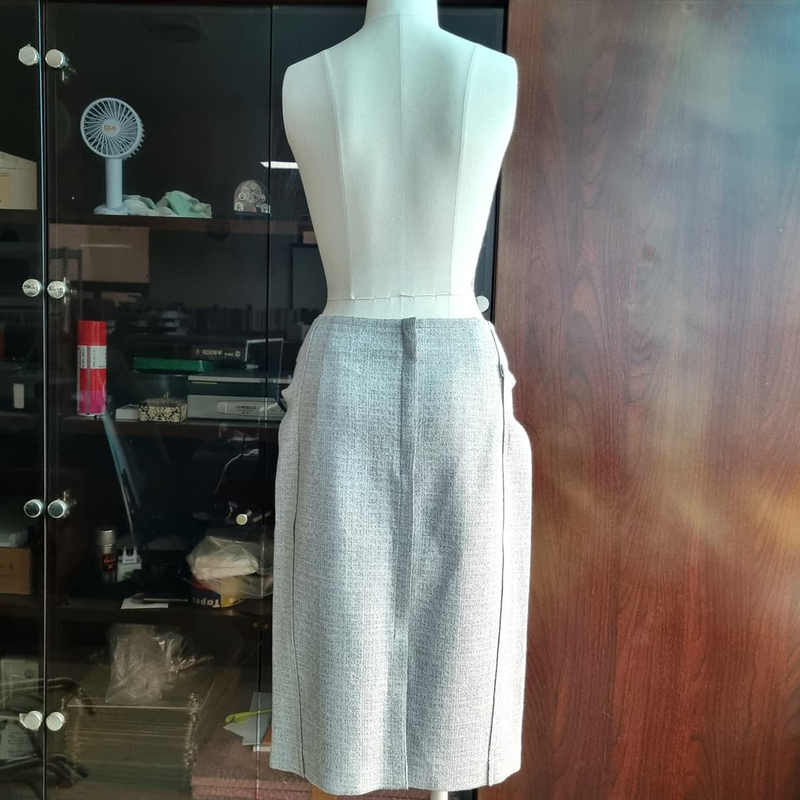 한섬 MINE 마인 울35혼방 이태리원단 스커트 (26인치) 상태완벽 상품이미지5