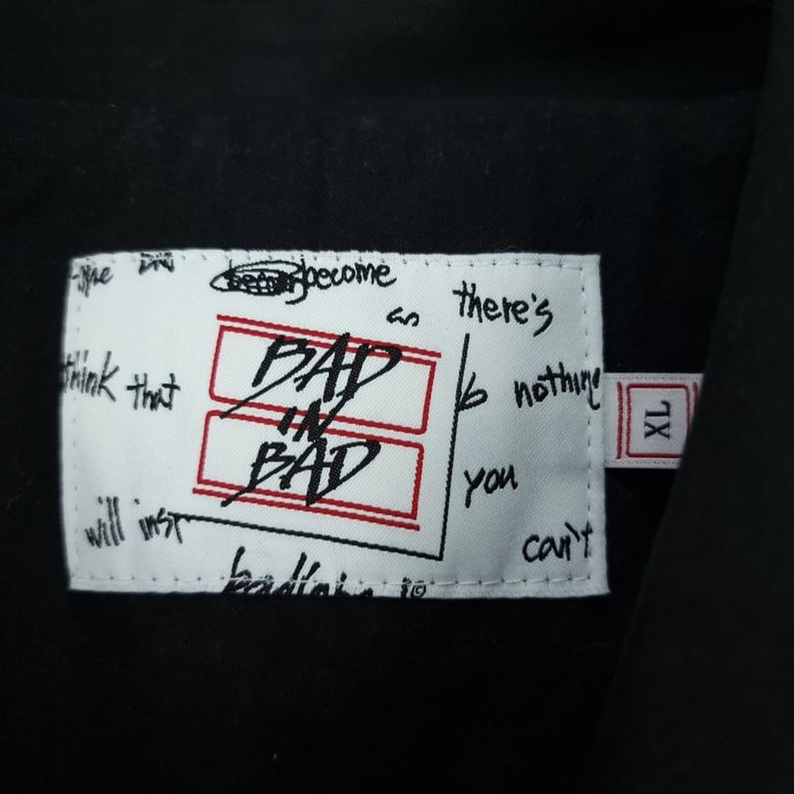 [배드인배드] 로고 자수 벨티드 오버핏 트렌치 코트 블랙 M18813 상품이미지9