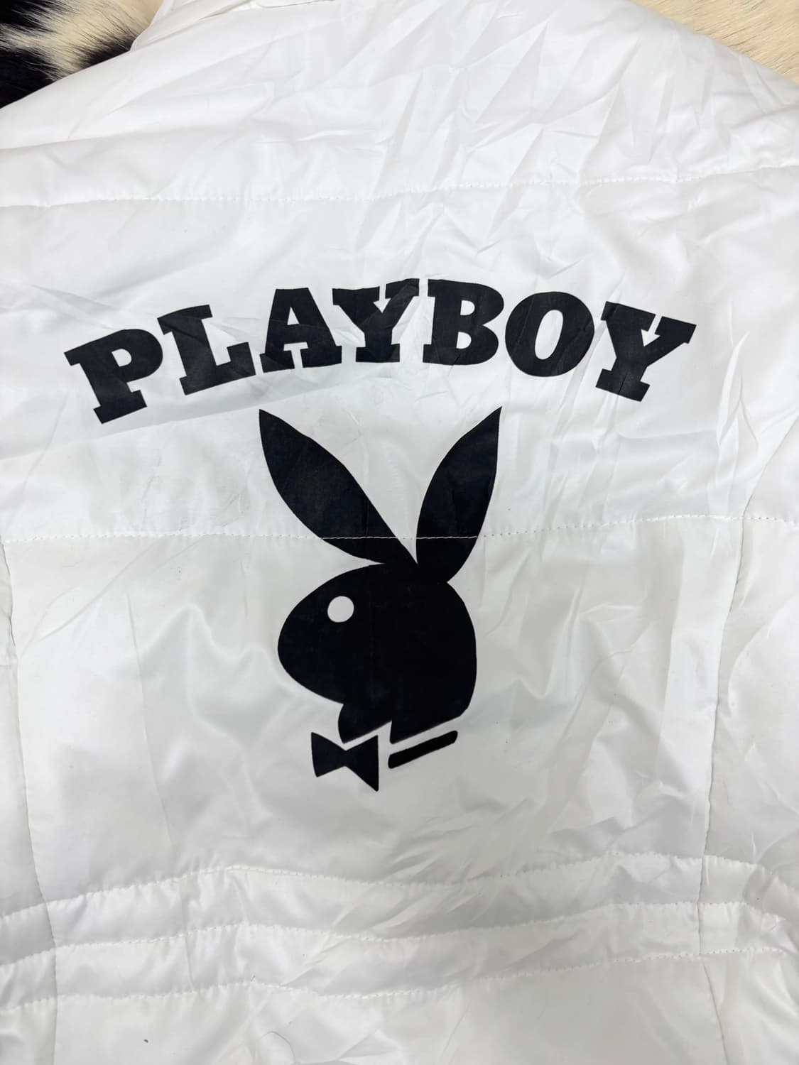 [Playboy]Back Logo Print White Padding 상품이미지5