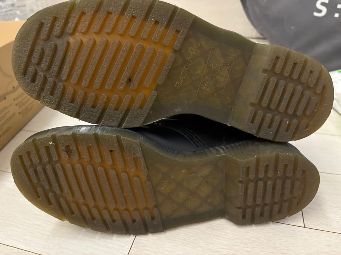 닥터마틴 1460 블랙 스무스 8홀 250 uk6 상품이미지6