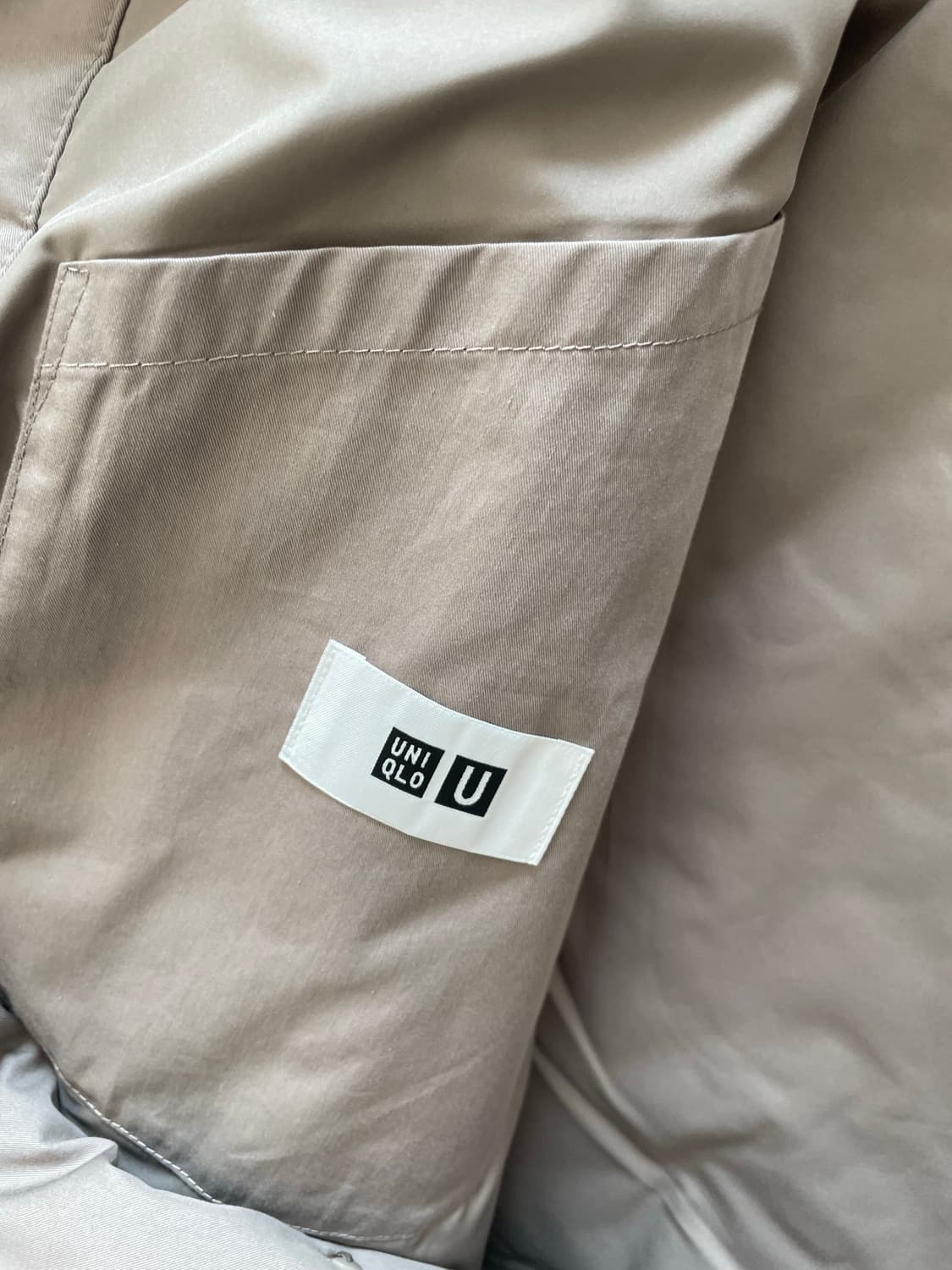 유니클로u 23fw 싱글브레스트 패디드 코트 상품이미지2