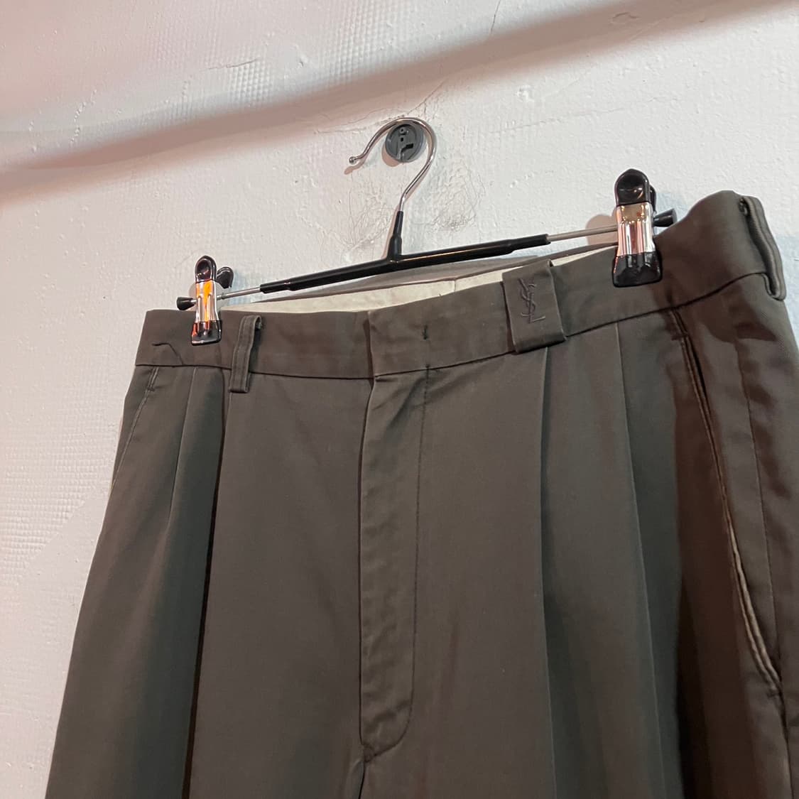 입생로랑 베이직 슬랙스 상품이미지4