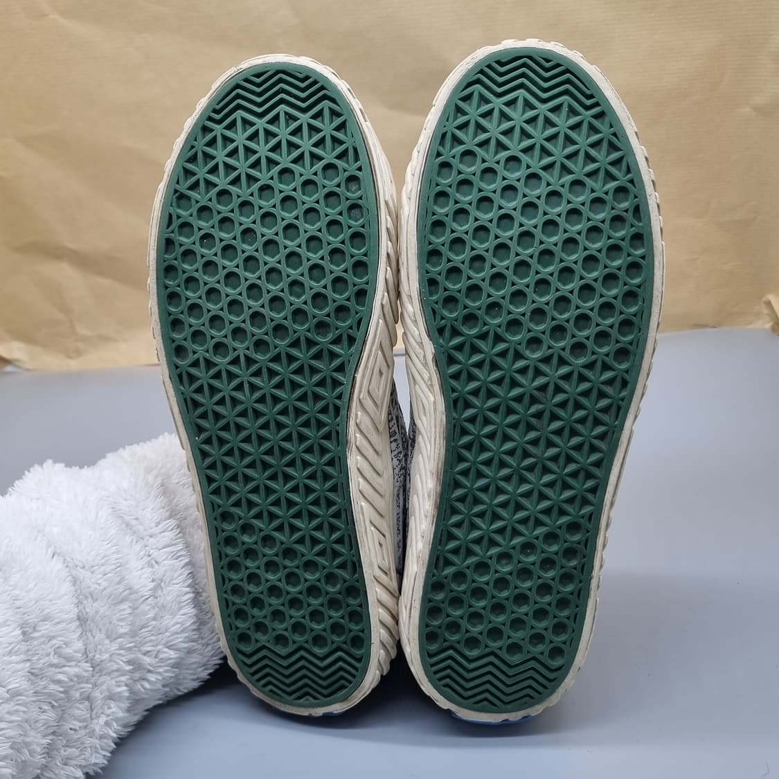 엄브로 팬킹 더비스타 스니커즈 250 상품이미지3