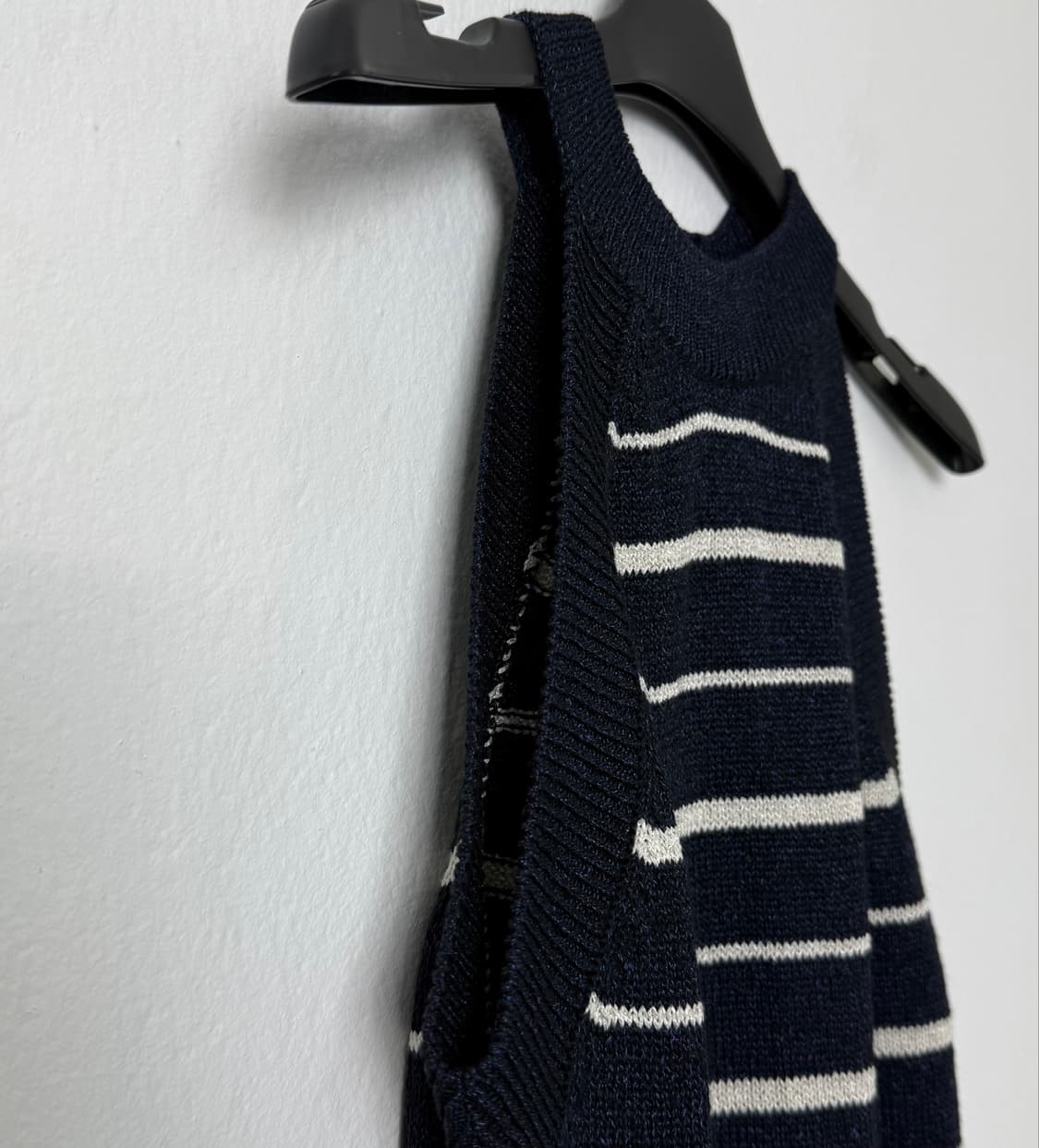 Massimo Dutti 홀터넥 스트라이프 니트 탑 XS 상품이미지3