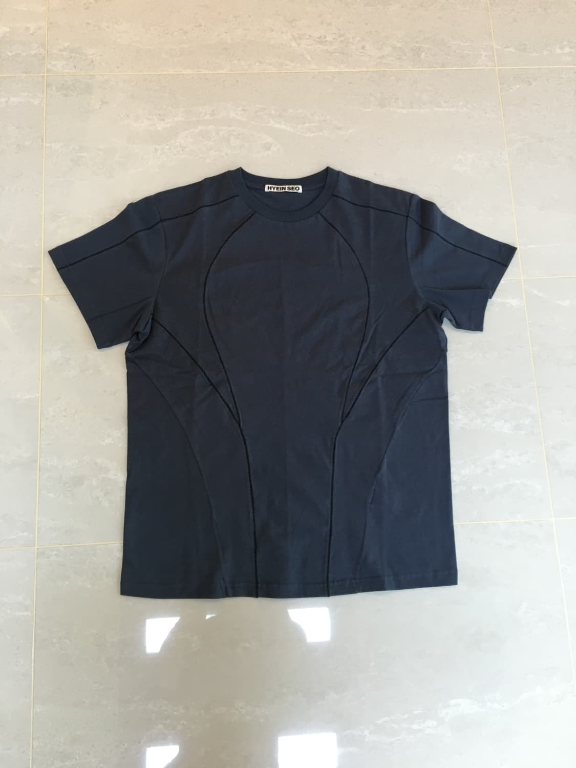 Hyein seo serger stitch T-shirt fog navy 상품이미지1