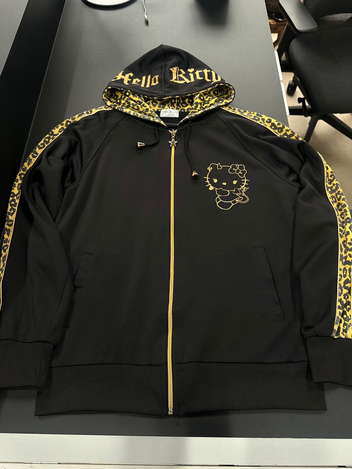 헬로키티 레오파드 갸루 스타 데빌키티 후드집업 상품이미지6