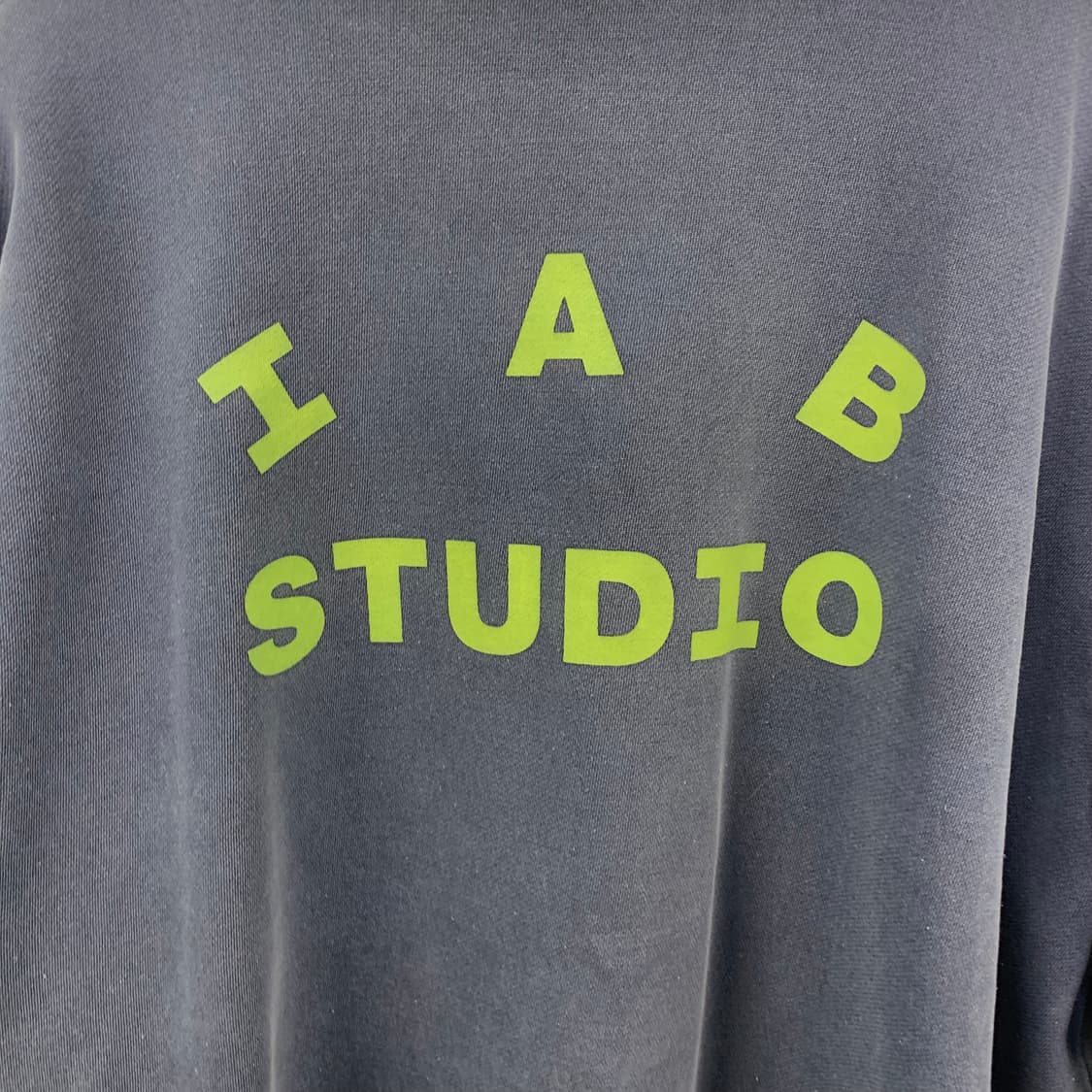 아이앱스튜디오 피그먼트 다이드 스웻셔츠 맨투맨 상품이미지6