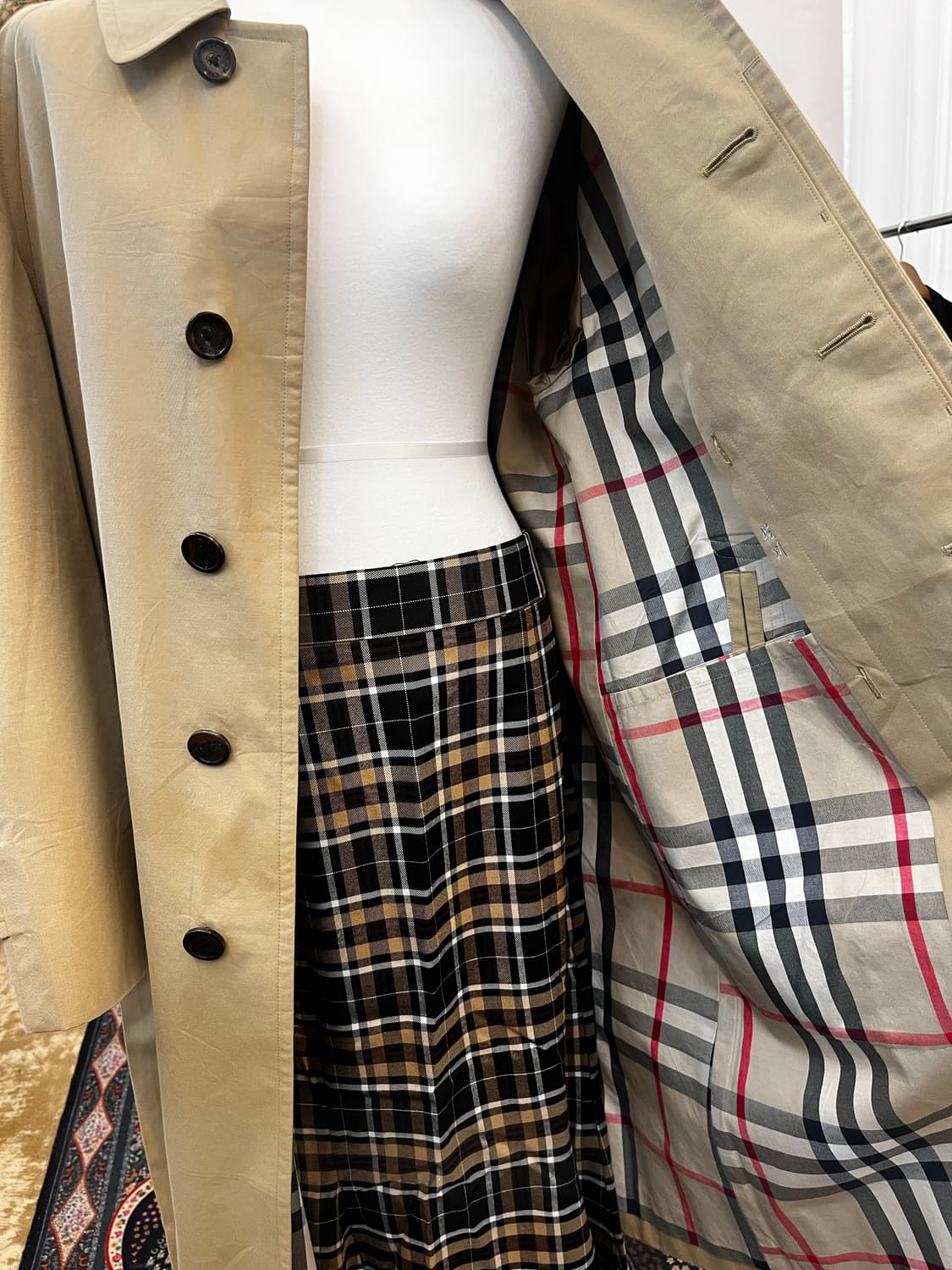 버버리 싱글 코트 상품이미지7
